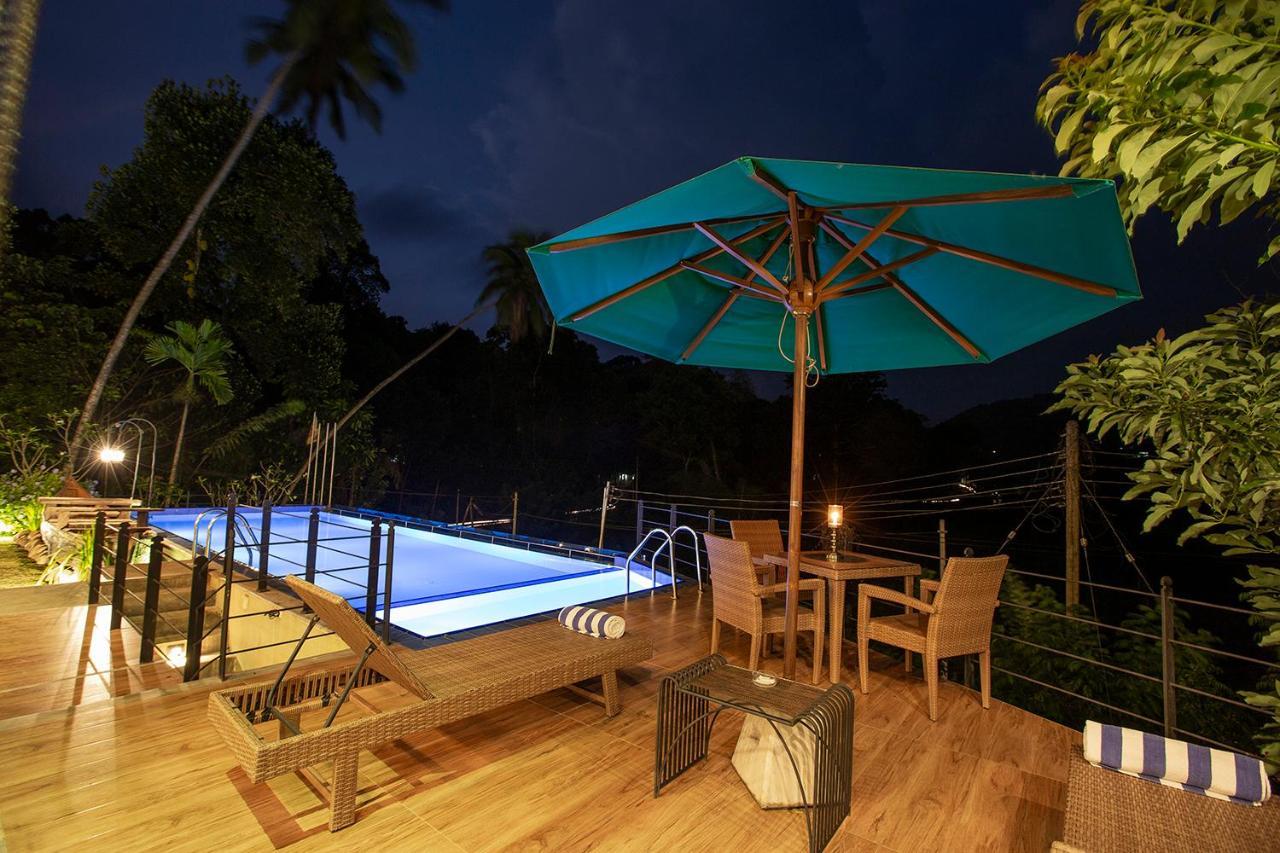 Huluganga Ridge, Kandy Karalliyadda Exteriér fotografie