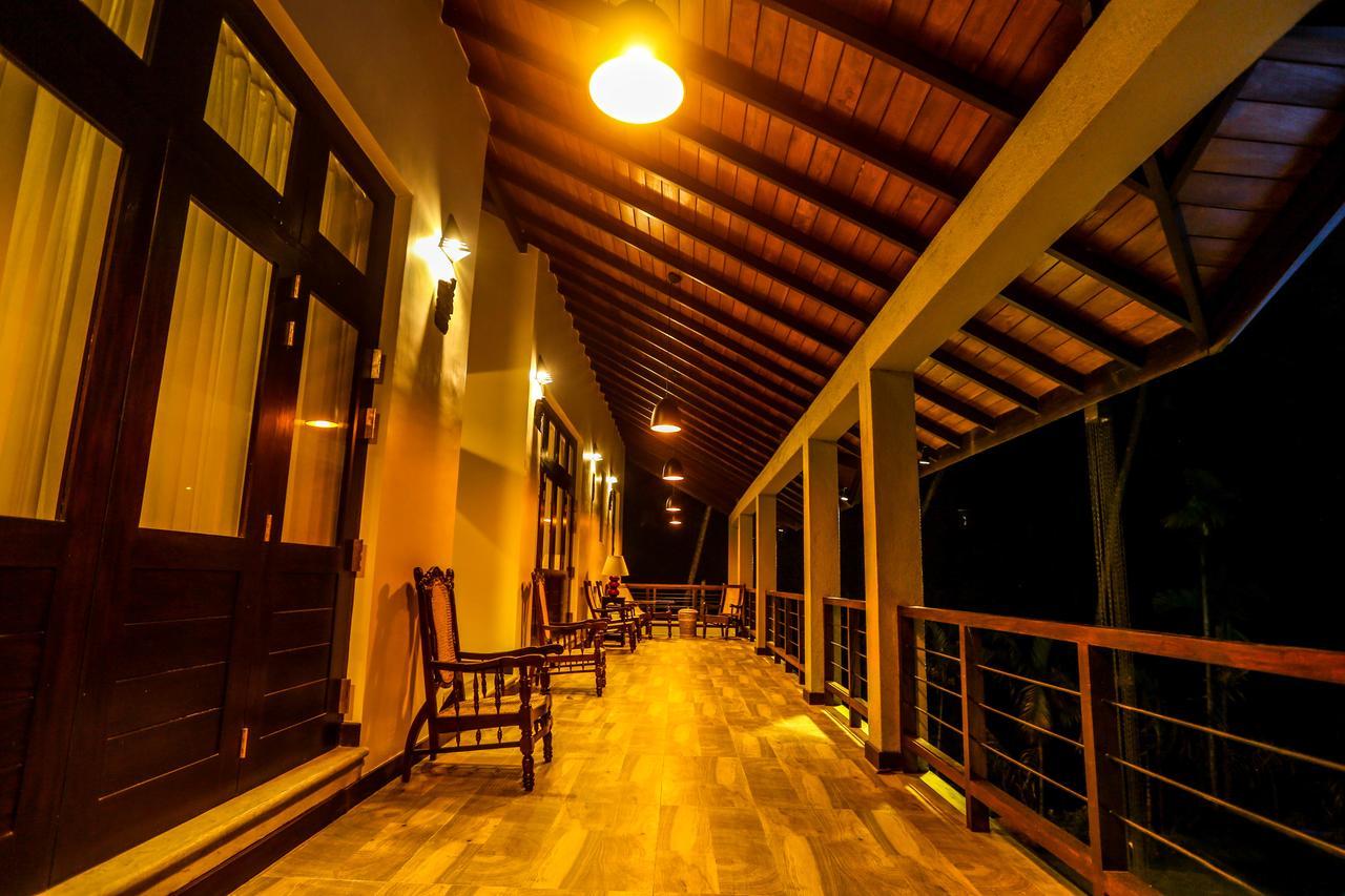 Huluganga Ridge, Kandy Karalliyadda Exteriér fotografie