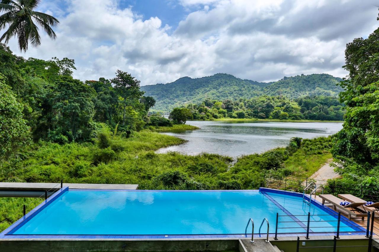 Huluganga Ridge, Kandy Karalliyadda Exteriér fotografie